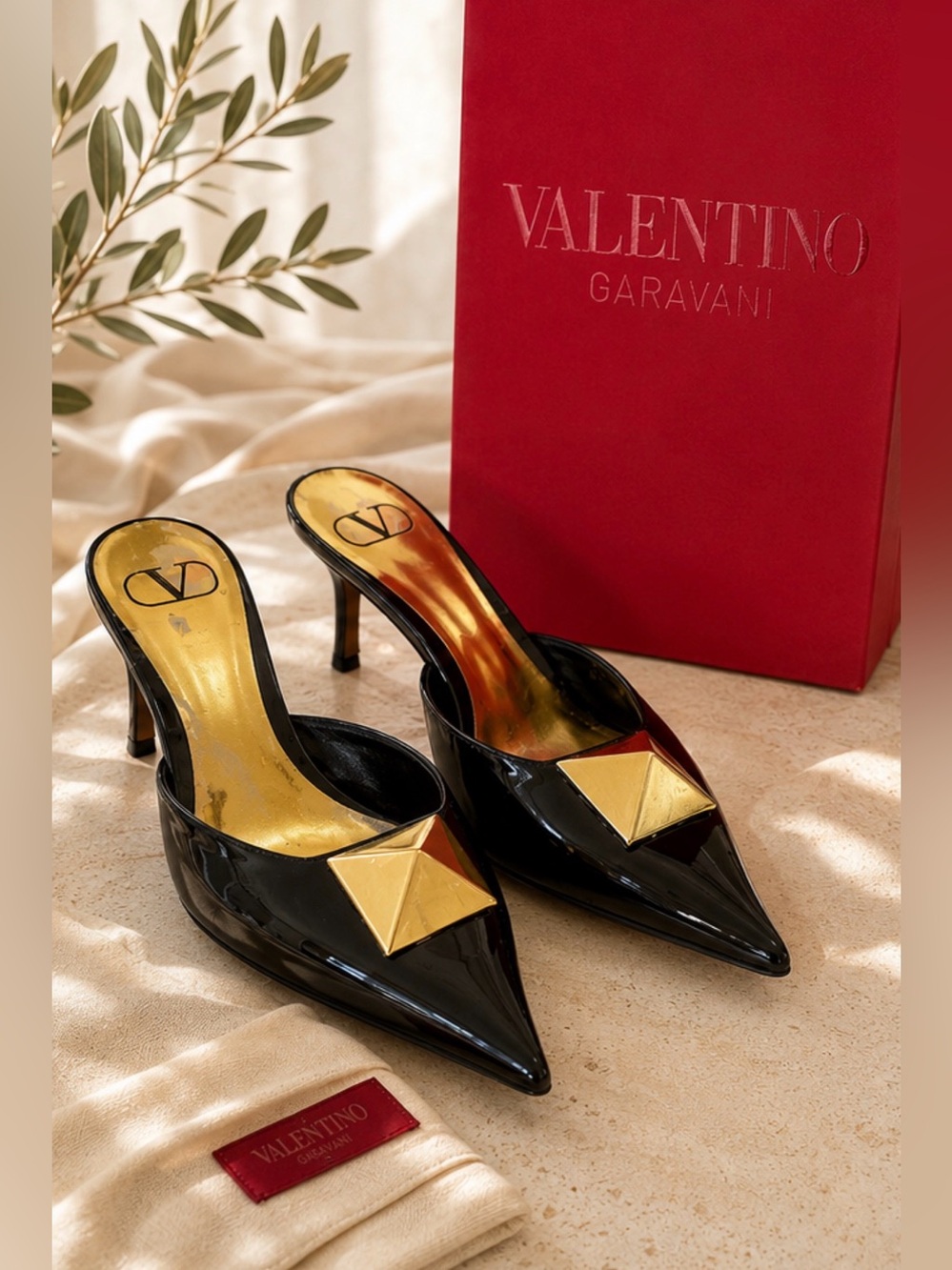 Valentino Garavani Roman Stud Patent Leather Mule Heels Black Gold EU 41
